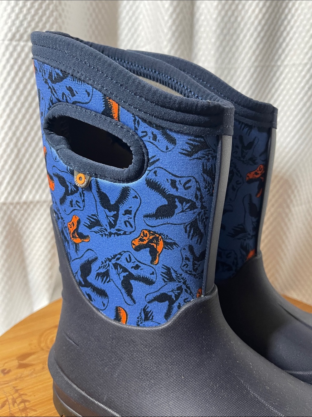 Bogs neoprene Classic Kids Navy and Orange Dino Rain Boots size 13 - Picture 2 of 8